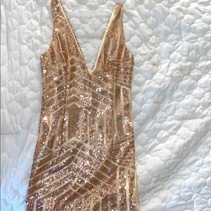 Beautiful Gold sequin dress